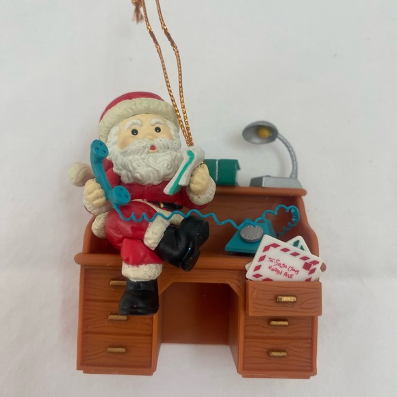 Mistletoe Magic Collection Santa Christmas Ornament in Original Box - Picture 2 of 3